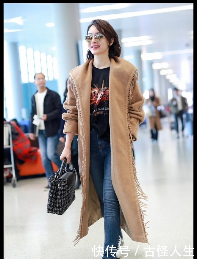 冬季|冬季永不过时的单品,驼色大衣国内外明星都在穿,你还没有吗?