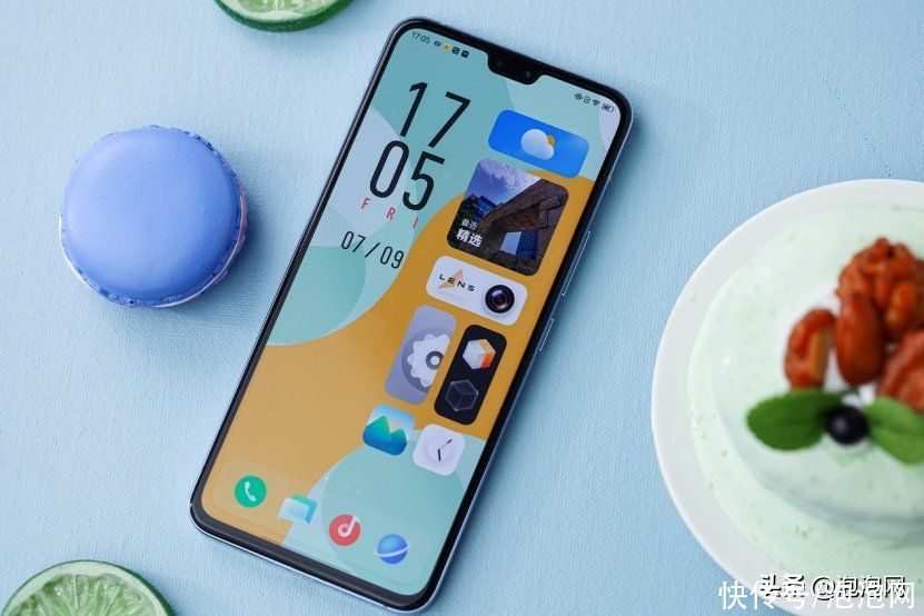 绮光焕彩|绮光焕彩的自然柔光人像自拍旗舰 vivo S10 Pro手机外观图赏