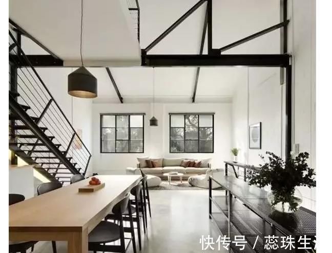 涂层|头次见有人装修不铺瓷砖地板,这样设计更省钱实用方便,太机智了