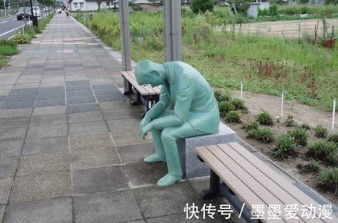 隐身术|柯南“隐身”之谜有现实解答了,从某个角度看,真的看不见柯南