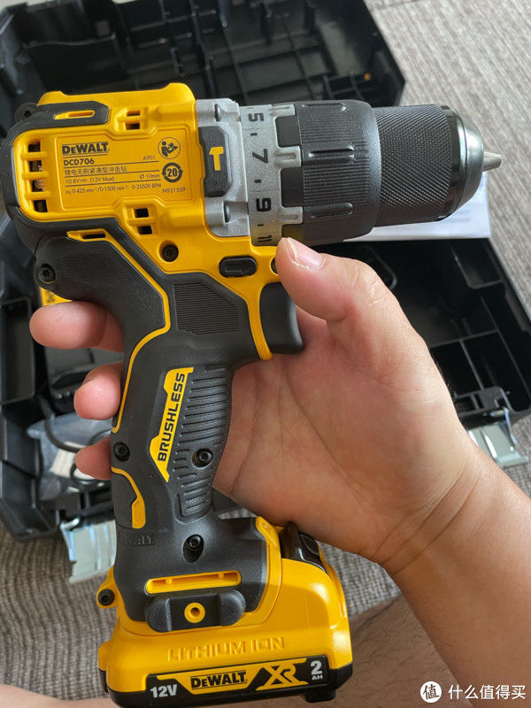 文章|可能是全网第一篇得伟dcd706与dcd701的对比文章