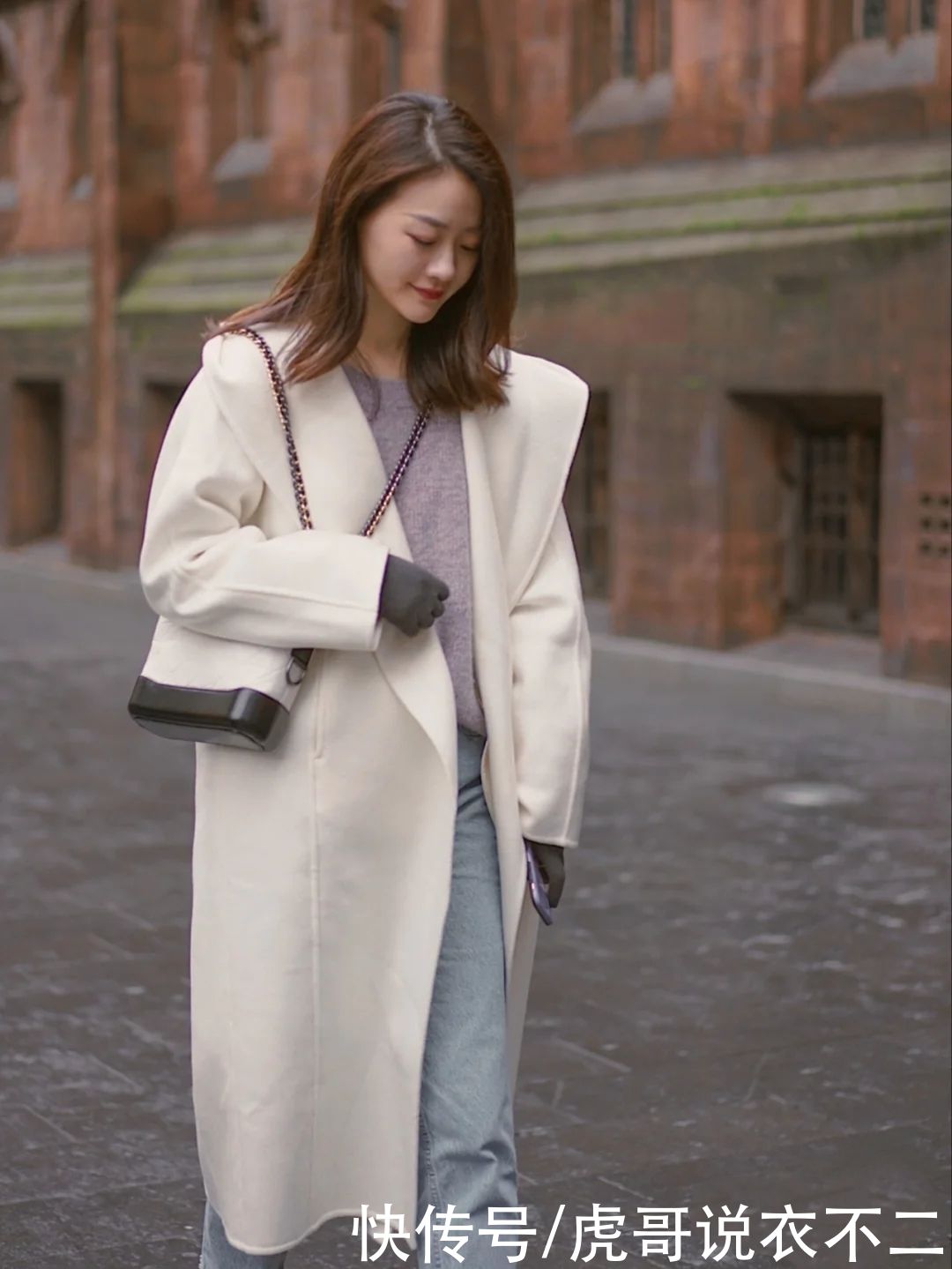 墨绿色大衣|超有气质的9套穿搭示范，优雅与保暖并存，再也不怕冬季没灵感