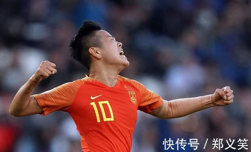 中国女足|亚洲杯首轮!女足首发11人浮现:新队长+2大女金球领衔,金靴入替
