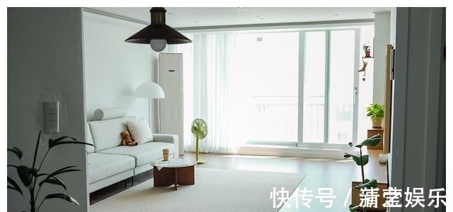 白色系|她家玄关太好看了,一进门就被美到,喜欢这样务实不花哨的装修!