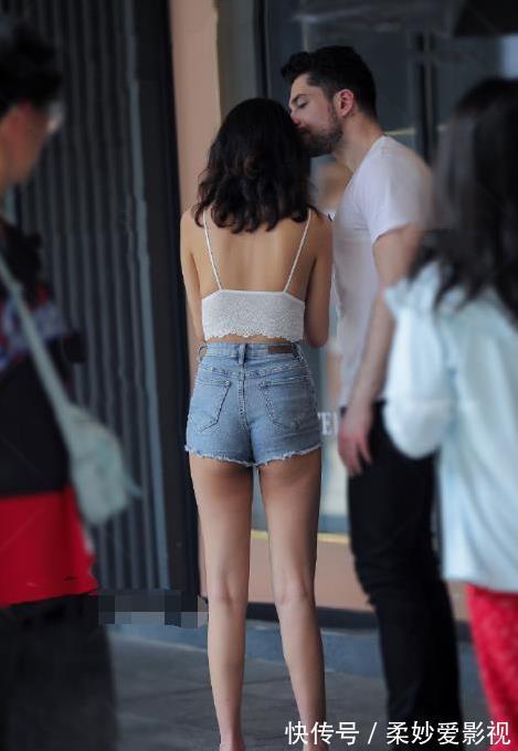 小姐姐 能把裤子收的这么紧，姑娘你也是厉害，给这腰跪了