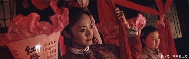 女子|欧洲巡回展出一女子遗体,引燃国民怒火:竟如此对待我们英雄