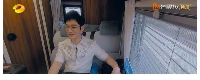 新人|干了5季《中餐厅》，为什么黄晓明还像一个新人？