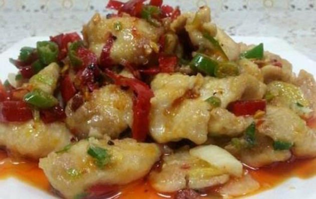 美食:栗子扒全鸡,泡椒鸡片,五花肉炒腐竹,青椒炒香干