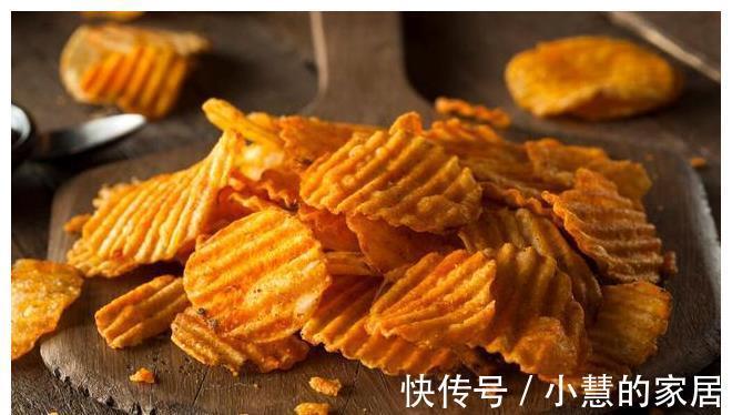 脂零食|人越胖,越要少吃零食,5道高脂零食,想吃也不能碰