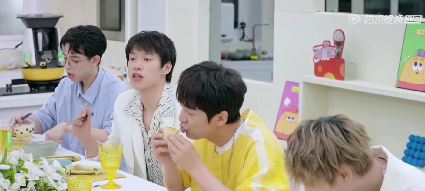 岳云鹏的真实拯救了《拜冰》,魏大勋和何炅的对话又把它打回原形