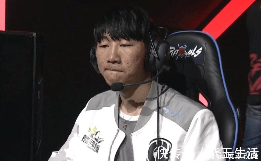 寧王直播被罵哭，F(xiàn)MVP給他太多壓力，輿論跟“私刑”沒區(qū)別