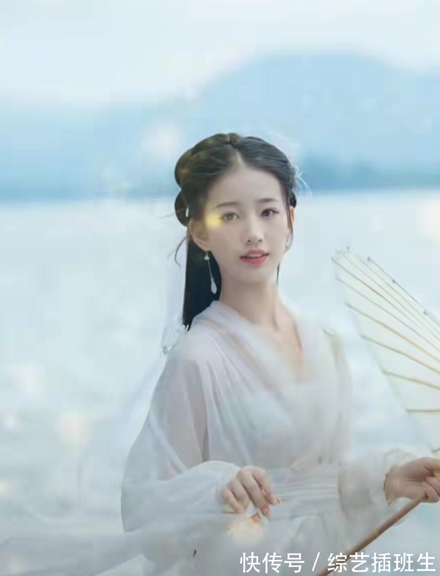 梅易!水调歌头·漱玉梦中人(竹榭)