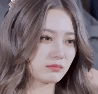 黄子韬刚磕完cp,转眼就拆了自己的cp,两句话澄清徐艺洋恋情