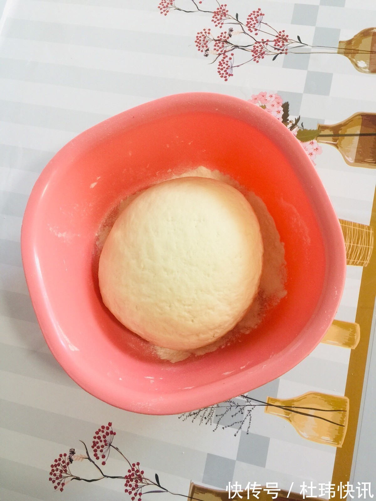 维生素b|用茄子包饺子原来如此好吃,鲜美多汁还不油腻,比三鲜馅还好吃