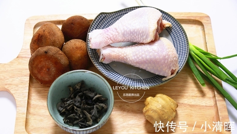 木耳|鸡肉和它们一起蒸,又鲜又嫩,不用闻油烟,简单好做,很适合夏天