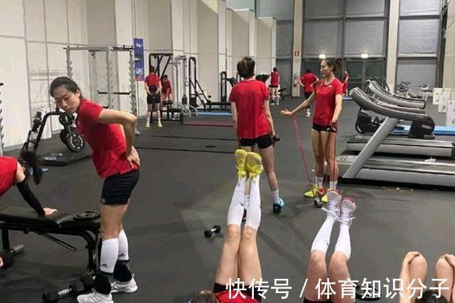 李盈莹|中国女排新帅已内定?3条正规视频透露重要信息,很有可能就是他了