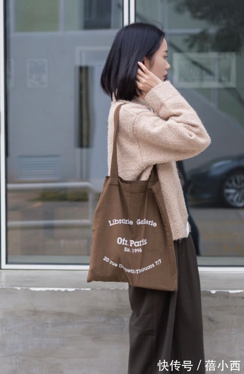 平底鞋|有品味的女人都在穿“烟筒裤”,配羽绒服、大衣超显瘦,都想照搬