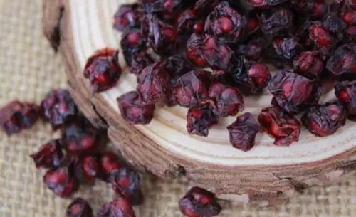 抱朴子|一把五味子,五脏皆可养!5种吃法护心、养肝、健脾、润肺、固肾