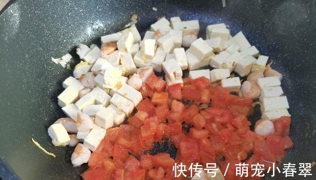 裙带菜|它是“碱性食物之王”,也是天然高钙菜,5块钱做一锅,全家都爱