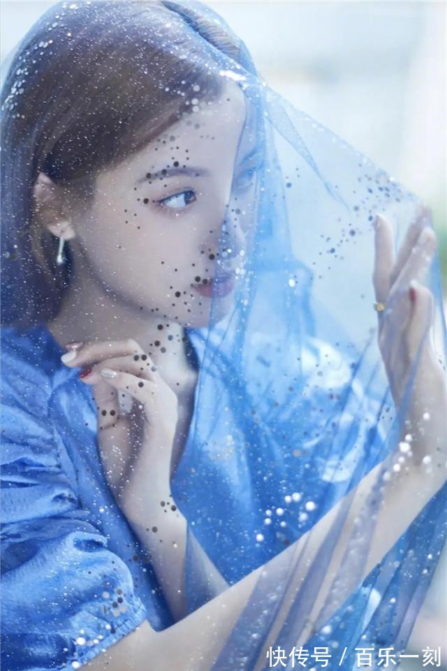 牛仔蓝 蓝色太压抑那是你不懂!最全的蓝色系挑选与穿搭推荐分享给你!