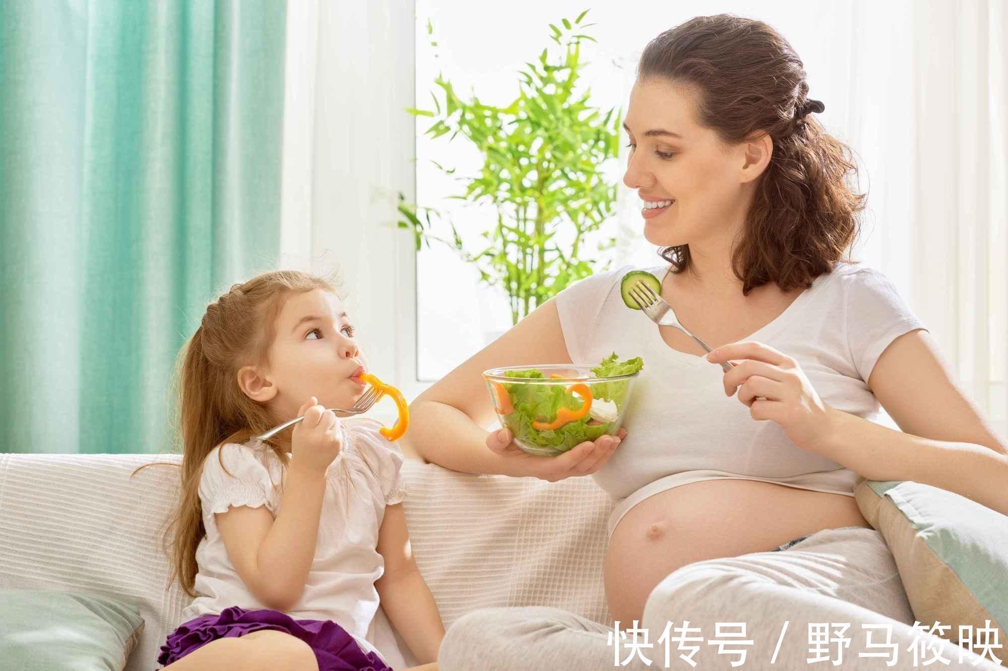 补钙|怀孕期间补钙不可小觑，孕妇缺钙的症状和危害要知道，需及时补充