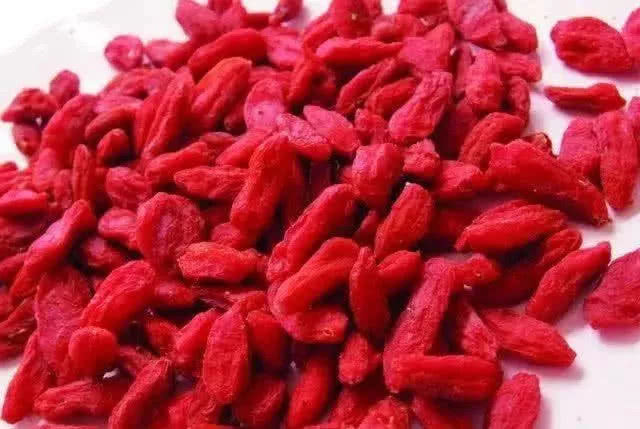 肾气|泡枸杞时加一宝,营养翻倍,连喝3天,不仅肝干净了,肾气也补满