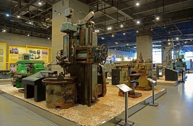 满满的|非遗传承人眼里的沈阳“新十景”⑦|炭精画、小面人!满满的工业记忆!