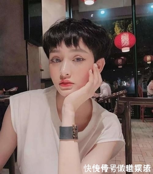 短发控最喜欢的发型,八位时尚达人演绎不同风格的潮短发,超赞