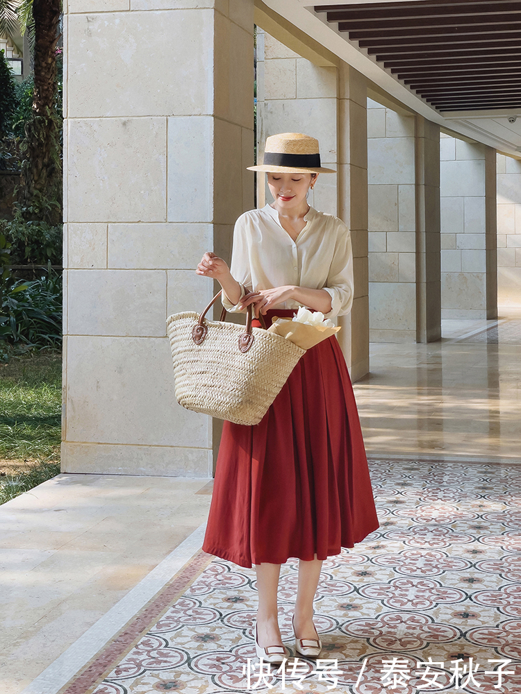 t恤衫|长得美、不如穿得漂亮!今夏超火的“清凉感”穿搭:时髦且显高级