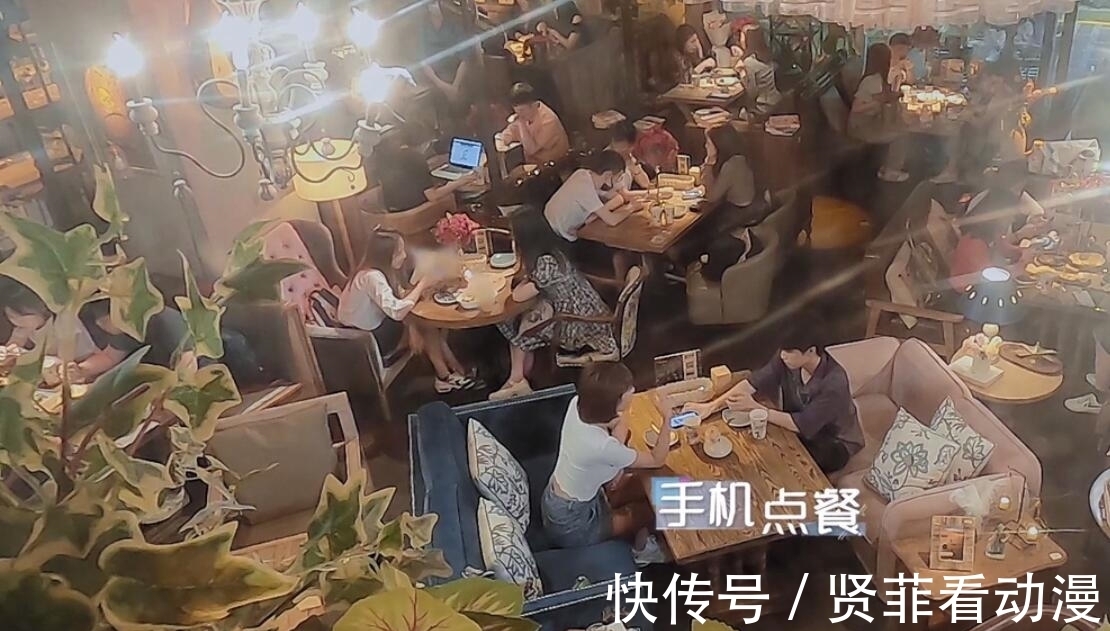 b陈思铭的约会细节满分，但美中还有不足，baby和宋祖儿一语中的