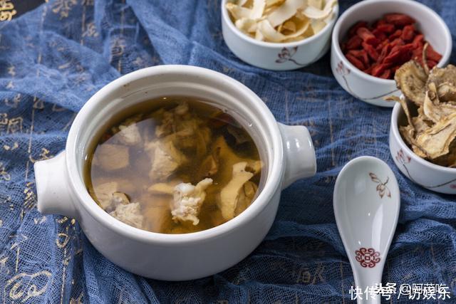 手把手教您炖鸡汤,营养美味,全身暖呼呼