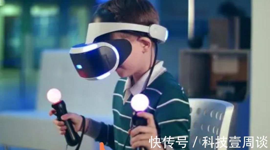 设备|女孩长时间玩VR游戏突发失明？VR设备使用需谨慎