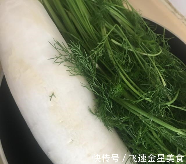 小茴香萝卜肉饺，鲜香味美，百吃不厌！