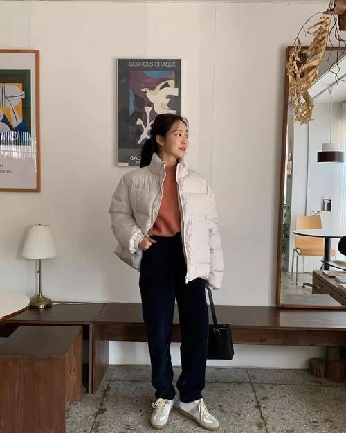 “奶奶裤+大衣”、“奶奶裤+羽绒服”才是真的时尚感十足!