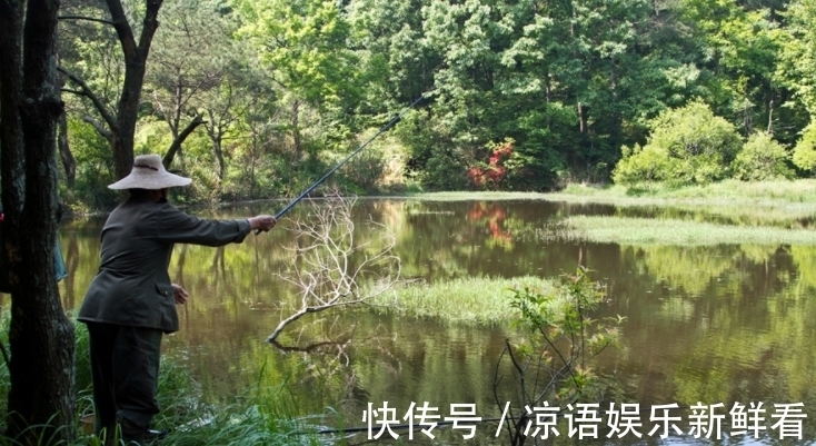 空气|饵料附钩性太差，入水之后很快就会脱落怎么办？一个小技巧解决