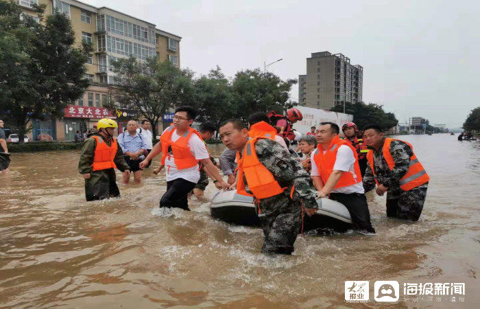 摩托艇|700公里携带物资紧急驰援河南 东营小伙“豫”你风雨同舟