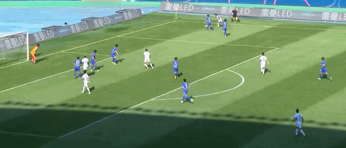 支云|上一名效力草蜢的中國球員：今年恢復(fù)中國國籍，現(xiàn)效力南通