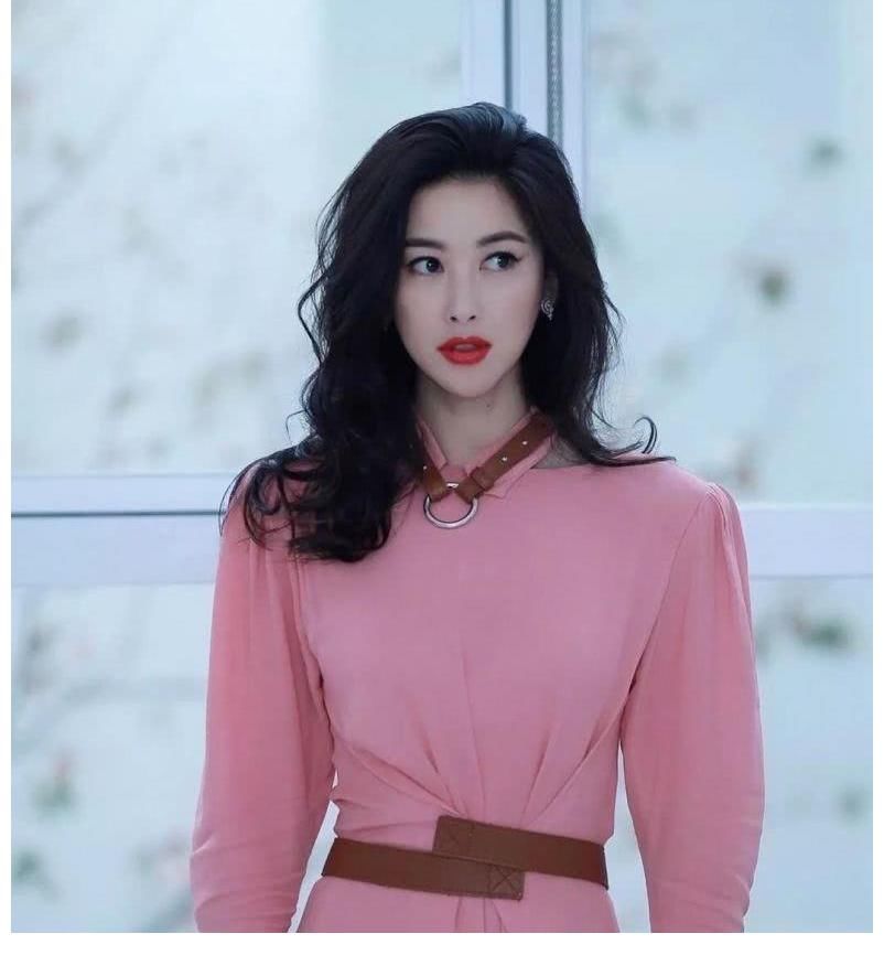 林楠笙|《叛逆者》：朱珠凭走心女二蓝心洁实力辗压女主童瑶