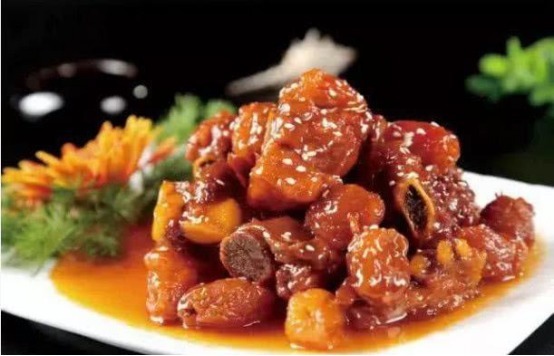推荐几款特色菜肴,鲜香可口在家就能做,适合家庭聚餐味道棒