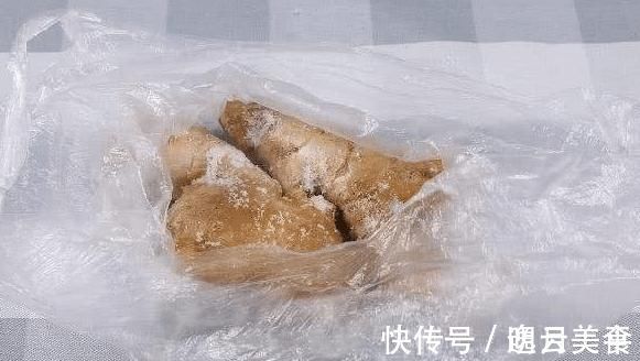 食盐|生姜容易发芽、干瘪?学会3个保存妙招,放一年都仍新鲜,很实用