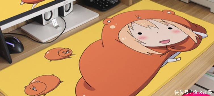 治愈系|二次元宅男的鼠标垫都长什么样?黑丝大长腿成为首选的标准