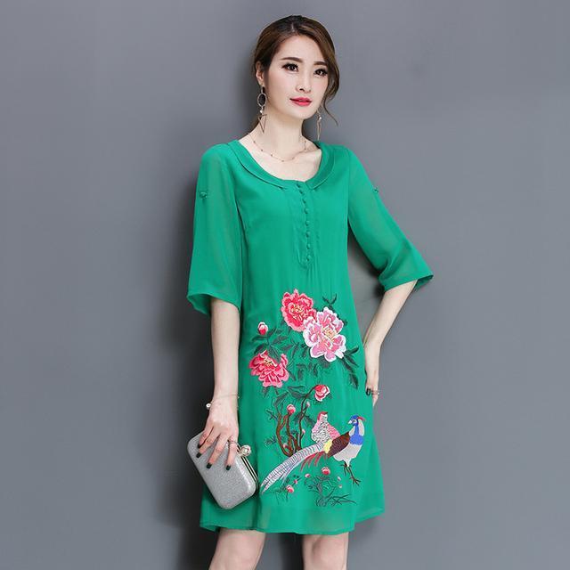 大长腿 唯美连衣裙,手感细腻爽滑,修身显瘦,时尚尽显独特女性魅力