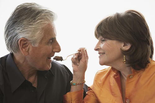 习惯|每个60岁以上的老年人,都该戒掉这3个关于“吃”的习惯