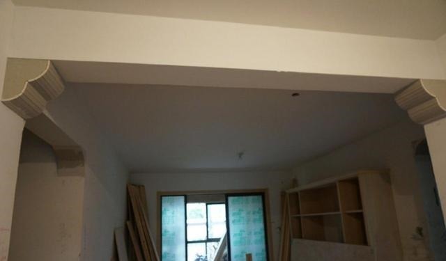 阳角条|垭口和门套不包了,宁愿多花点钱3种方法解决,家里反而更宽敞