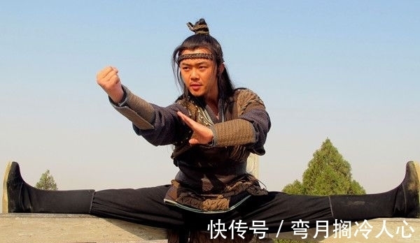 宋江三十六人赞!此人在梁山排名第三十一,直率粗鲁战绩卓著,曾密谋罢黜宋江