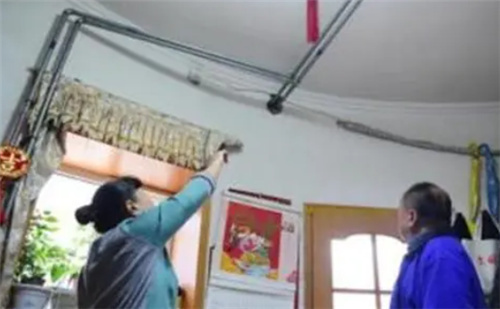 马卡连柯|五代人住日军炮楼50多年，墙壁厚72厘米，光装暖气就花了10多年