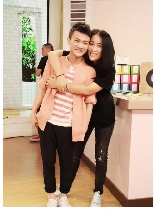 张碧晨|四个大型中秋晚会的嘉宾，好声音发展最好的果然不是冠军