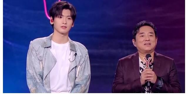 大张伟|吕方《老情歌》被嘲讽，排位赛倒数第一，前辈的价值仅剩下取笑？