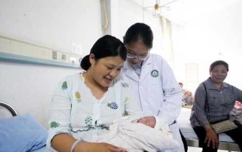 子宫内膜|子宫“孕育记”从怀孕到分娩,会经历5个变化,当妈不易!