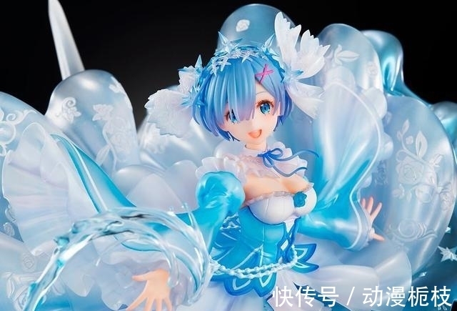 大眼睛|“阴间手办”有多绝?富江双面脸不算什么,360°盯着你才是真恐怖